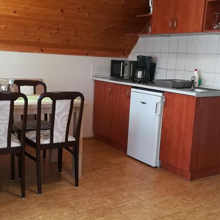 Apartman Mercedesz I. Zalakaros Exteriör bild