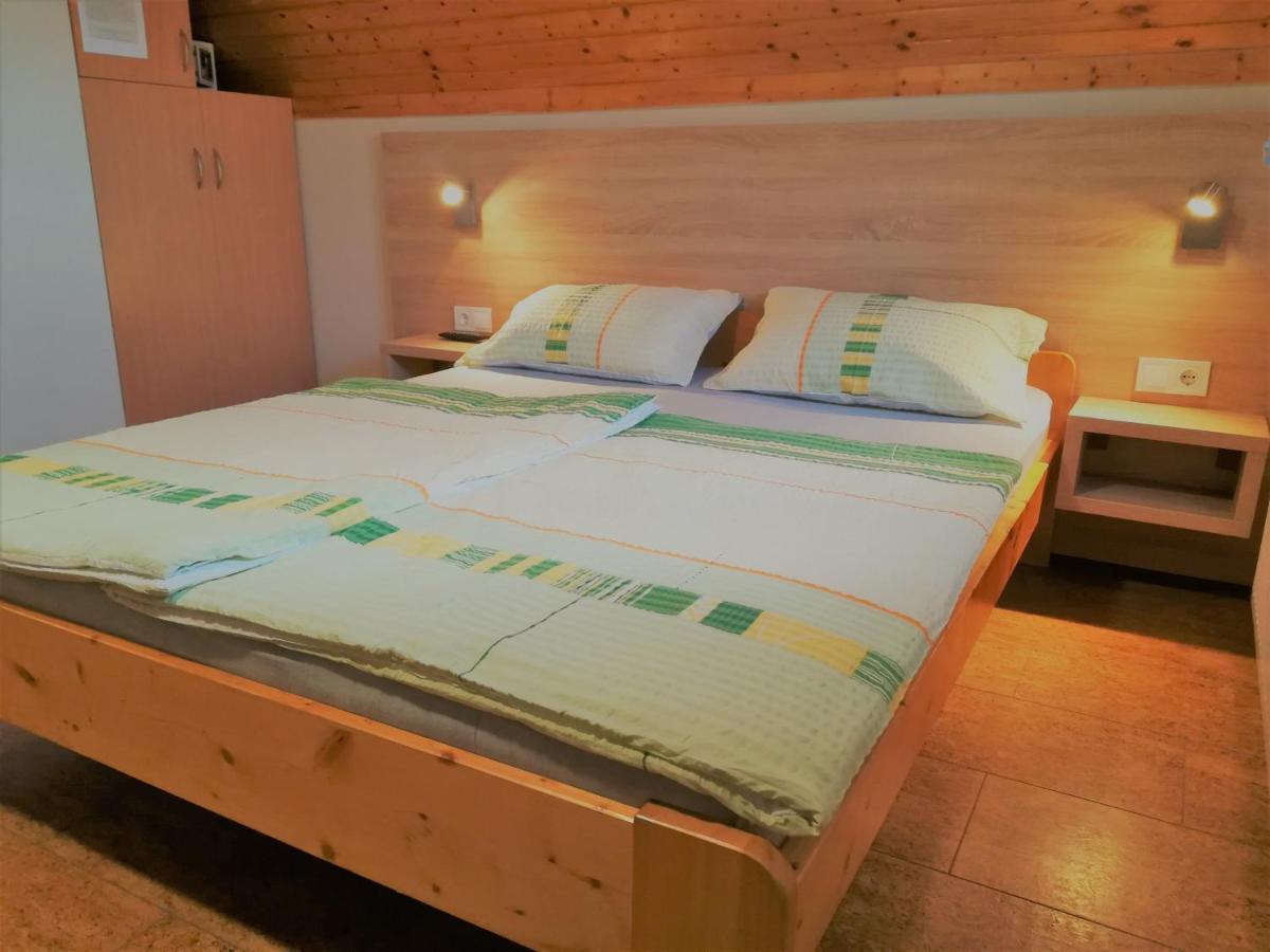 Apartman Mercedesz I. Zalakaros Exteriör bild